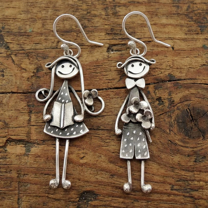 Cercei pendanți vintage pentru băieți și fete