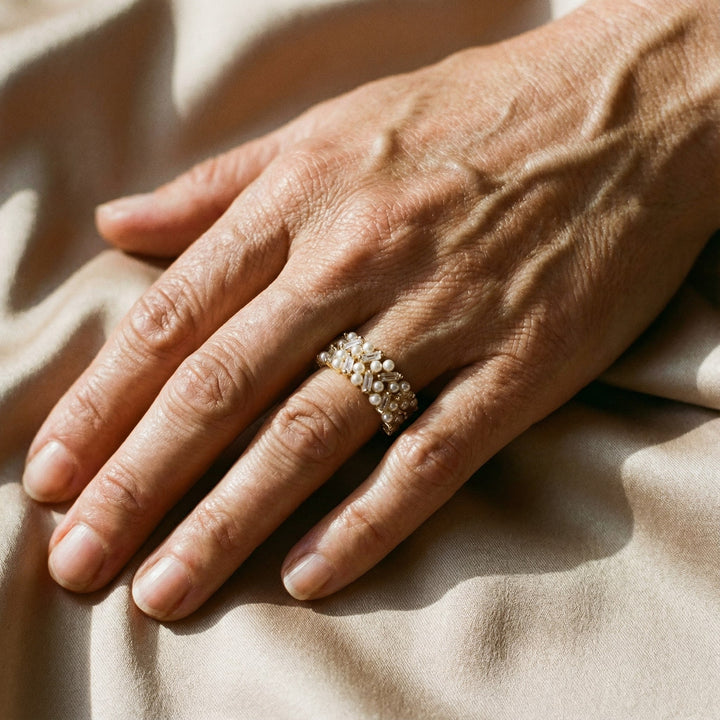 Inel Ajustabil Vintage cu Perle și Cristale Aurii