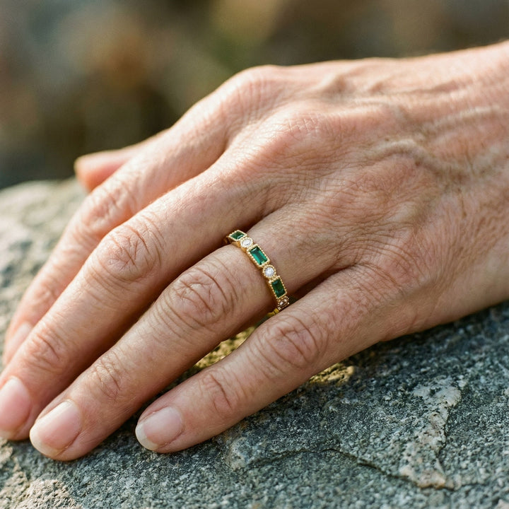 Inel Vintage Auriu cu Zirconie Verde