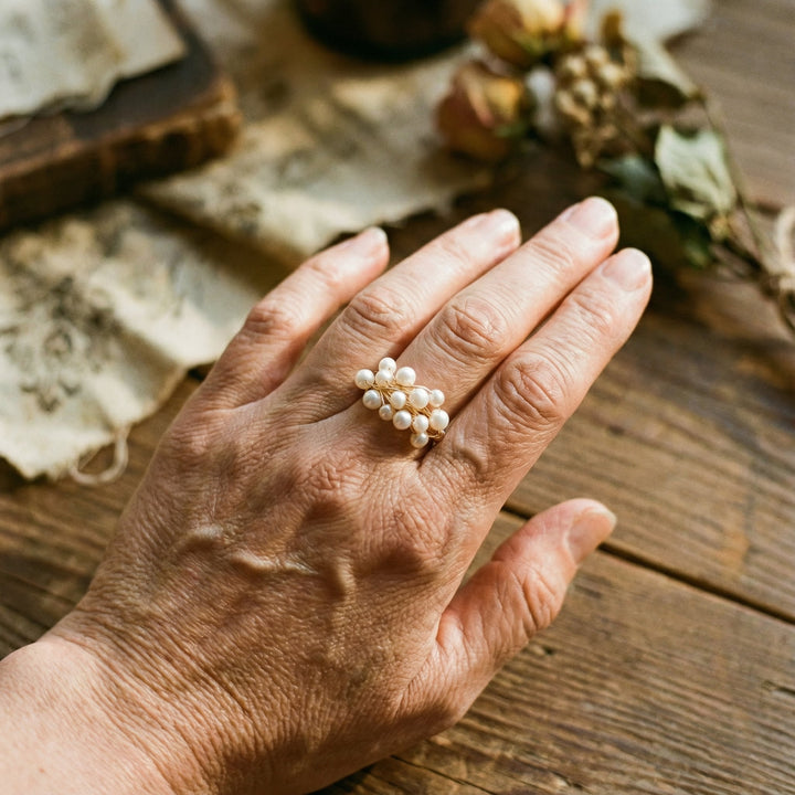 Inel Vintage cu Cuib de Perle