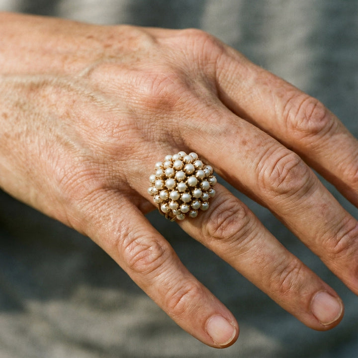 Inel cu inserții de perle