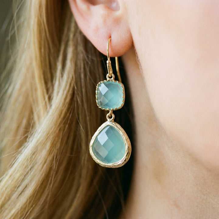 Cercei Vintage cu Piatră Turcoaz și Piatră Lunară