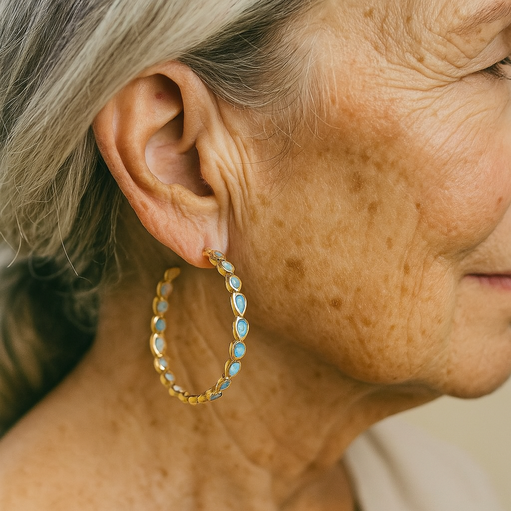 Cercei Vintage din Opal Albastru în Aur