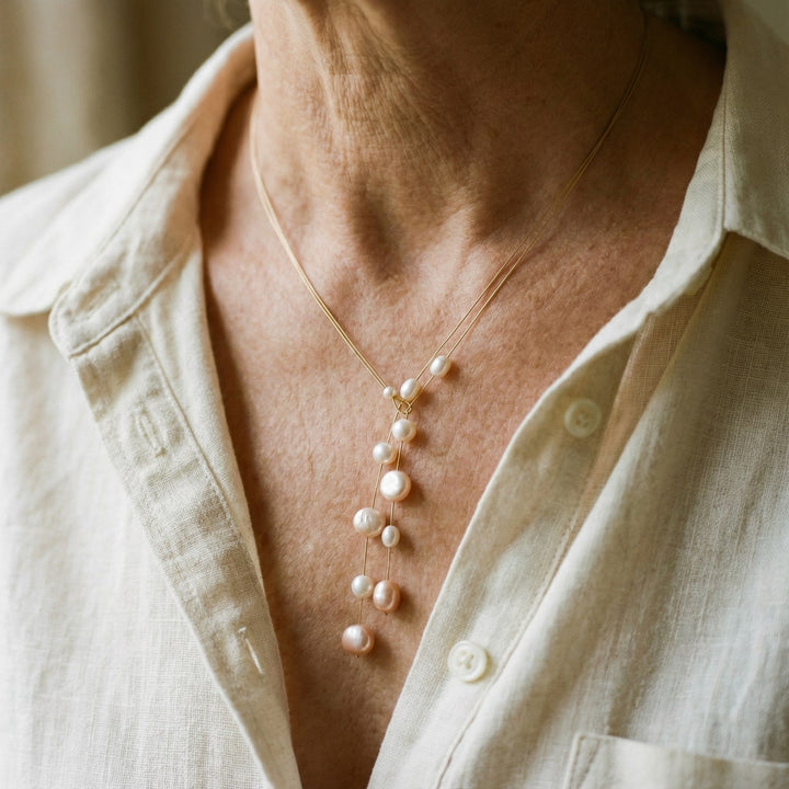 Colier Elegant cu Perle Suspendate