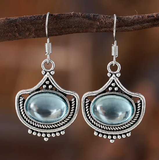 Set vintage de colier și cercei cu pietre prețioase ovale albastre