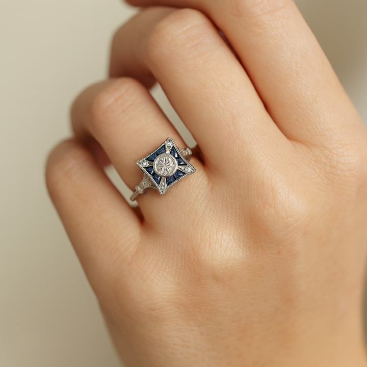 Inel Vintage Pătrat cu Zirconie Albastră